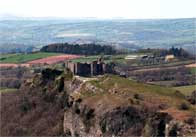 castle thumb Caastle on a hill