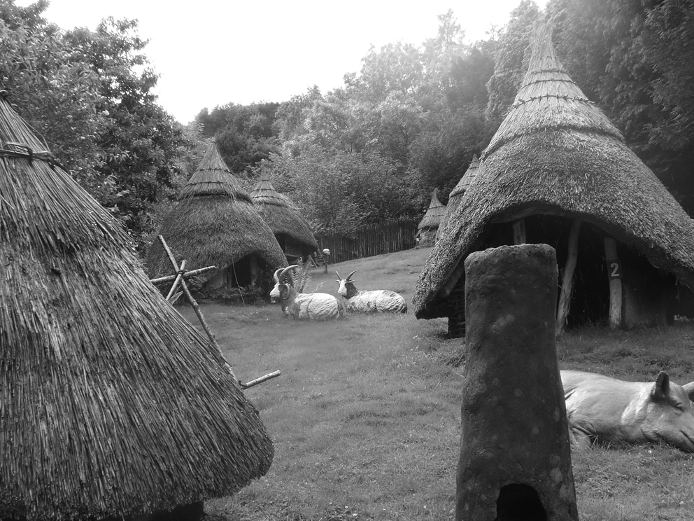 Early Learning Resources Iron Age Huts 2 - Free Early Years and Primary Teaching Resources (EYFS ...